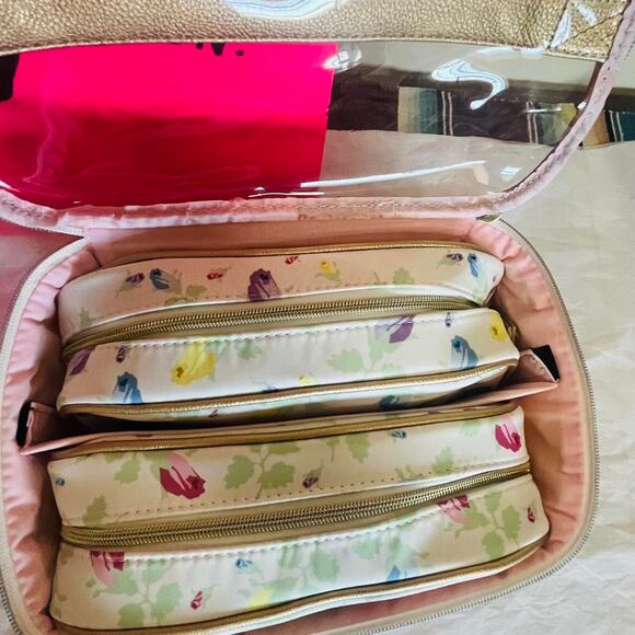 Betsey Johnson 3 piece travel set - Picture 4 of 7